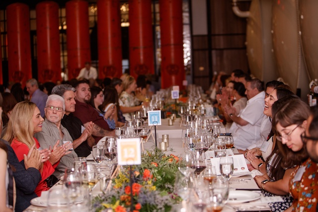 2024 Ven A Comer signature dinner