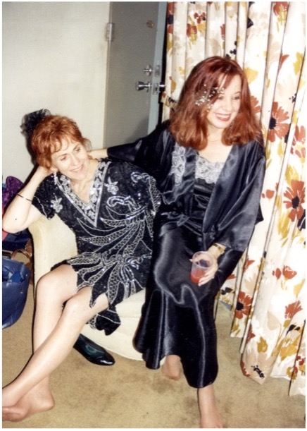 a photo of Linda and Cynthia Phillips